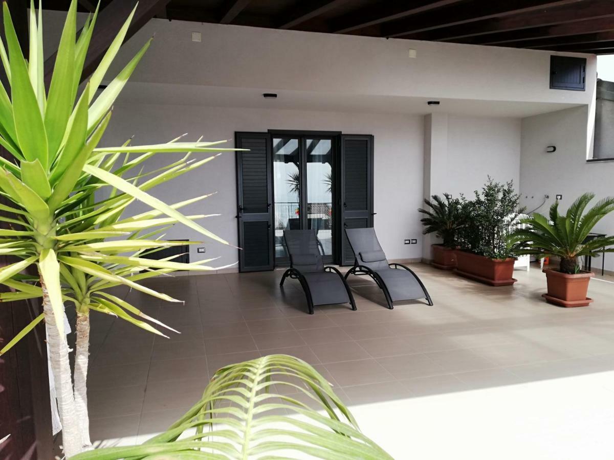 סנטה תרזה די ריבה Appartamento Gambero Beach מראה חיצוני תמונה
